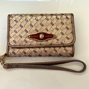 Elliott Luca metallic wristlet